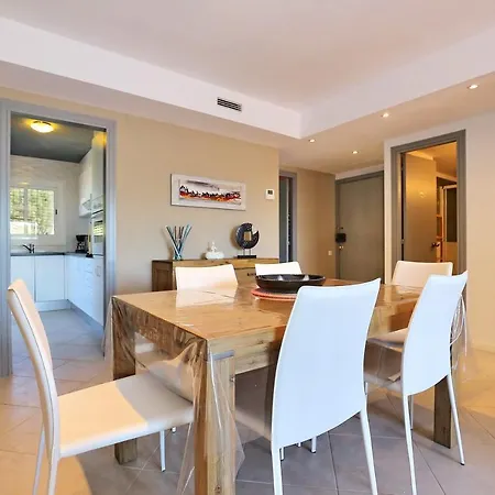 Apartment Can Parramon Roses